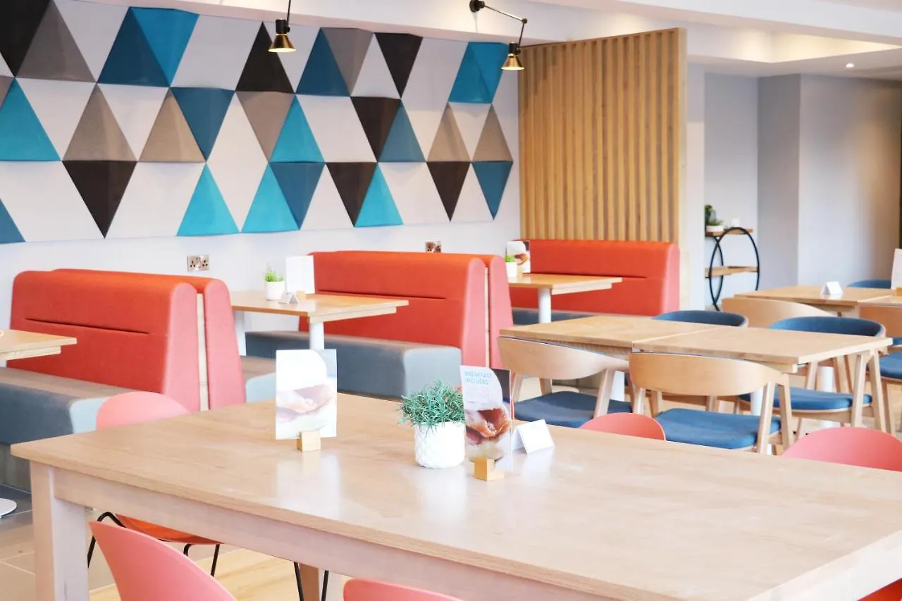 Holiday Inn Express, Chester Racecourse By Ihg Velká Británie
