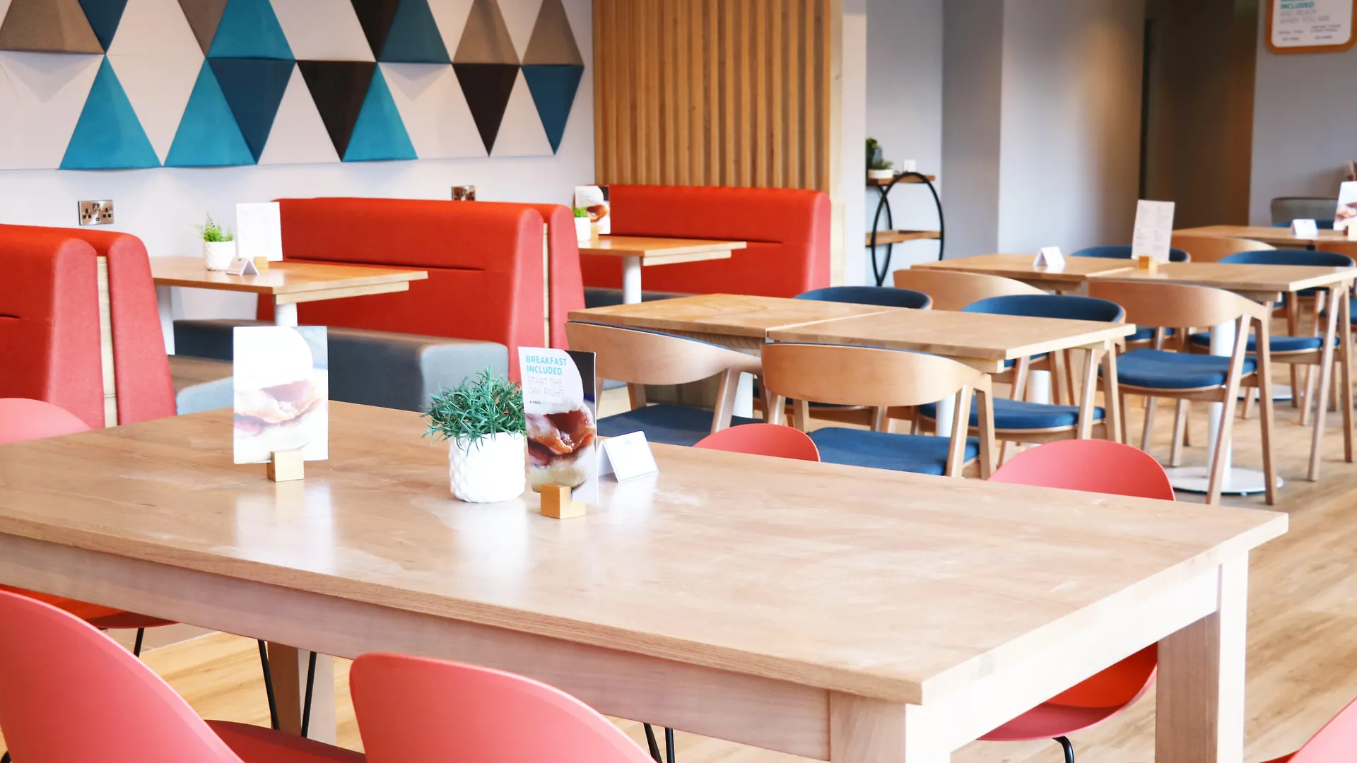 Holiday Inn Express, Chester Racecourse By Ihg
