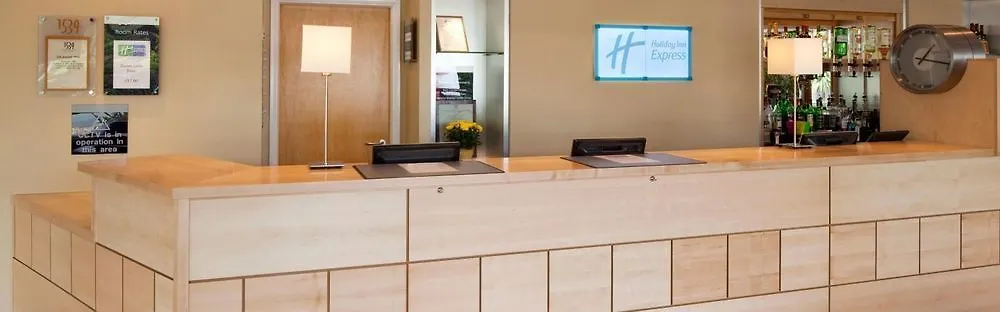 Holiday Inn Express, Chester Racecourse By Ihg 3*,